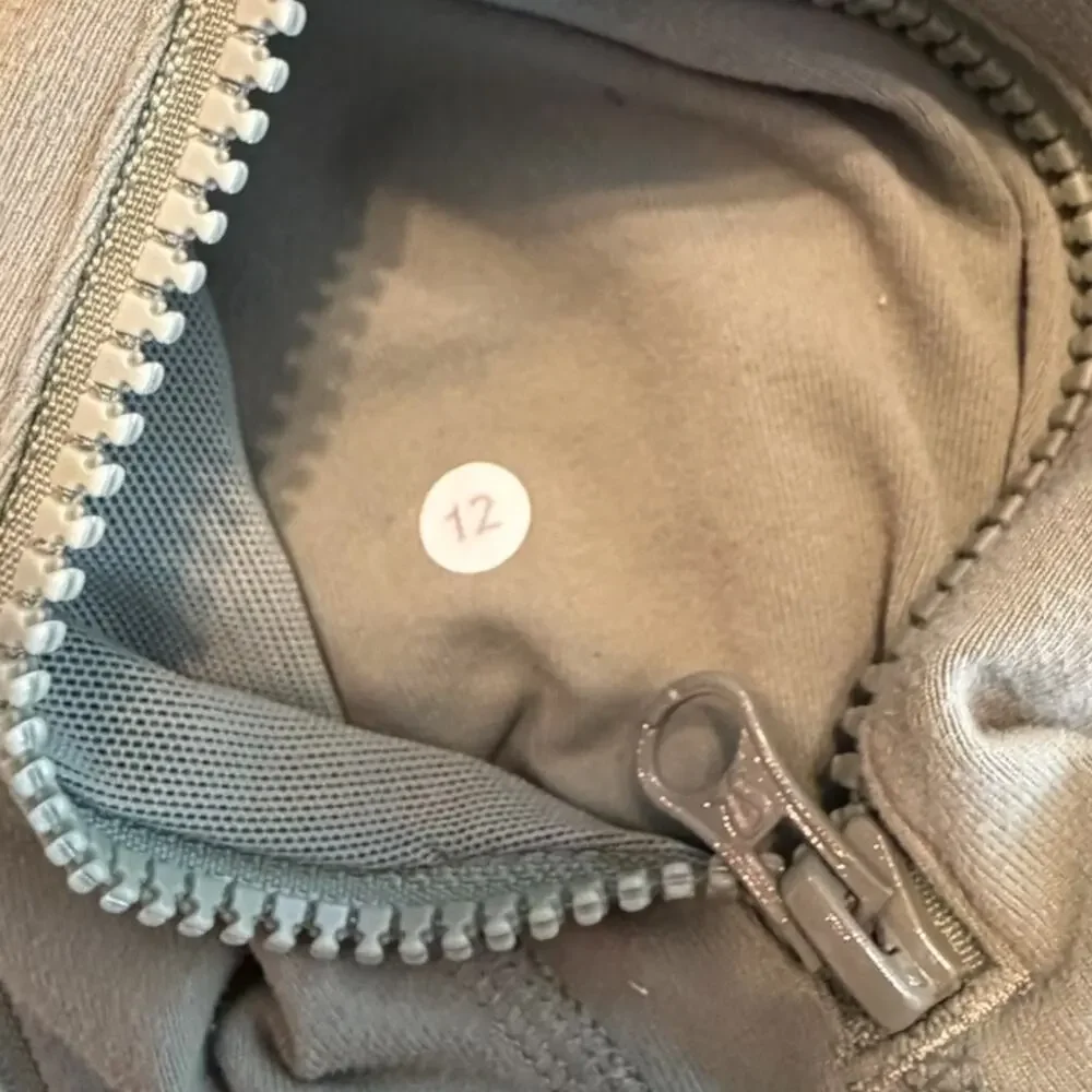 Lululemon Define jacket Womens Size 12